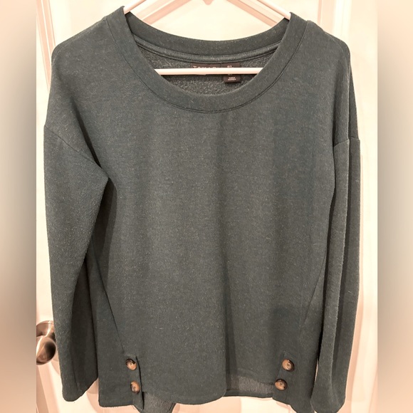 Tahari Sweatshirt - Picture 1 of 5
